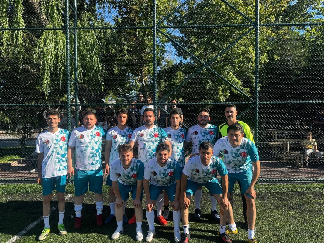82 EREĞLİSPOR YARI FİNALDE; EREĞLİLİ AVUKATLAR ŞAMPİYONLUĞA BİR ADIM DAHA YAKLAŞTI