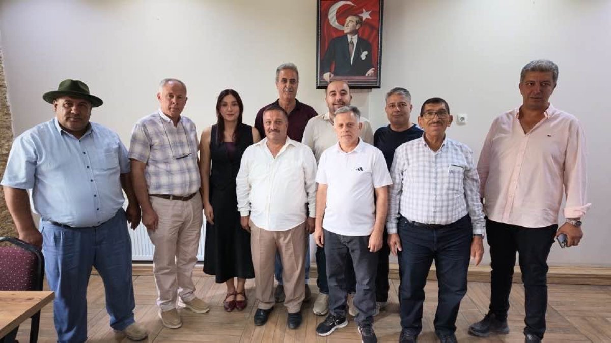 EREĞLİ BELEDİYE MECLİSİ’NDE YENİ DÖNEM: İSTİFA EDEN ÜYELER YENİ PARTİ’YE KATILDI 